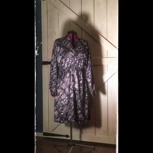 Size 21/23 Loop 18 Shirt Dress in Blue/White.